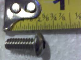 10-24x1/2 Button Head SCS 18-8