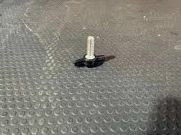 1/4-20 x 3/4 Thumb Screw